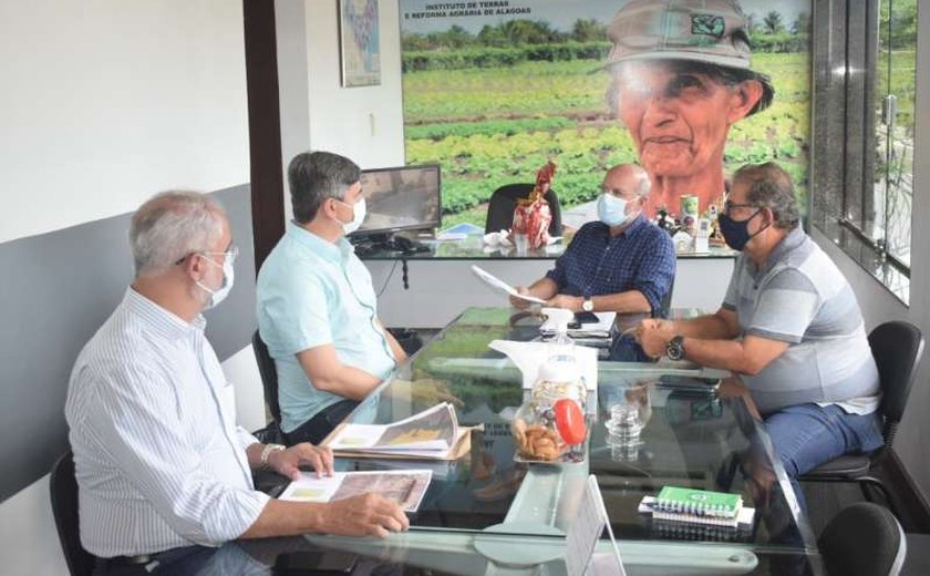 Iteral participa de debates sobre criação de parque municipal em Delmiro Gouveia