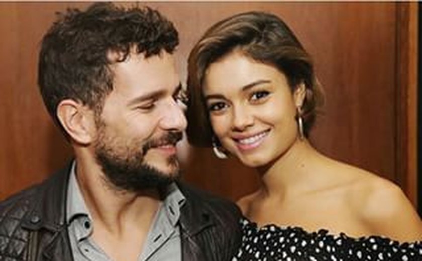 Sophie Charlotte e Daniel de Oliveira viverão um casal na novela 'Bruta Flor'