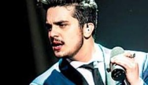 DVD do cantor Luan Santana vai ocupar 37 salas de cinema por um dia em novembro