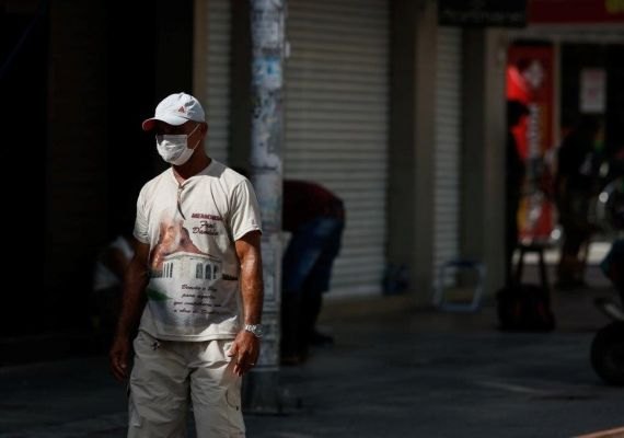 Academias, salões de beleza e barbearias permanecem fechados em Alagoas