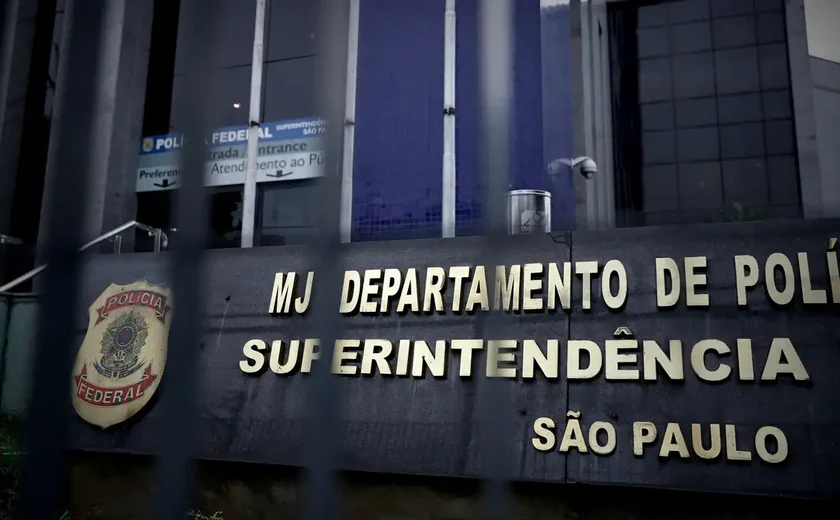 Pai de Daniel Vorcaro é preso na 6ª fase da operação Compliance Zero