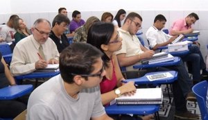 Mais de 120 concursos abertos reúnem 6,4 mil vagas no país