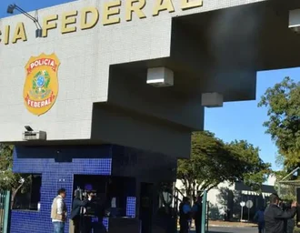 Delegados criticam afastamento de chefe da PF por decisão monocrática