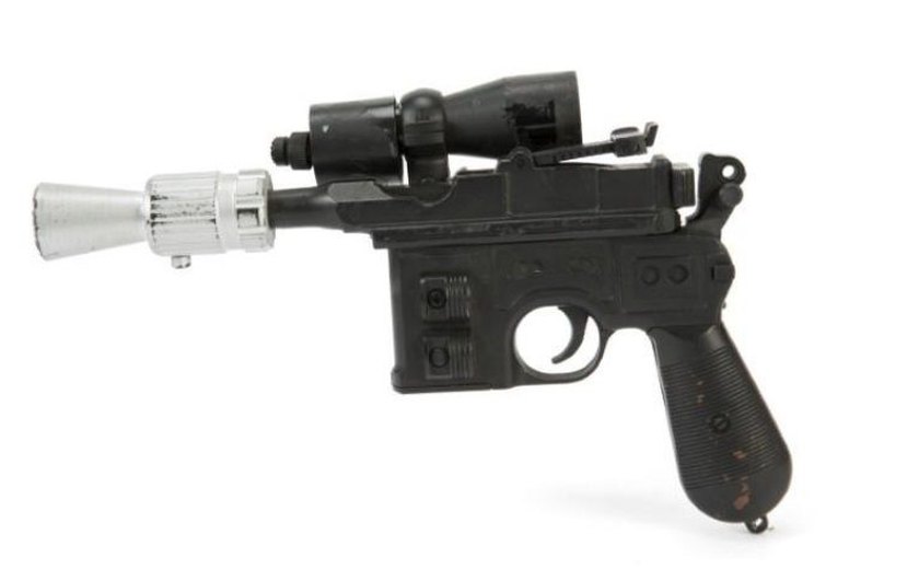 Arma usada por Han Solo em 'O Retorno de Jedi' é vendida por U$550 mil