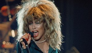 Fortuna deixada por Tina Turner gera disputa na família