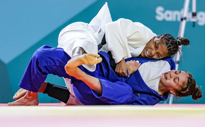 Com Rafaela Silva, Brasil domina 1º dia do judô no Pan de Santiago