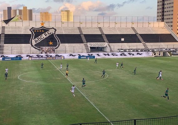Coruripe empata com o ABC no Frasqueirão e mantém chances de classificação