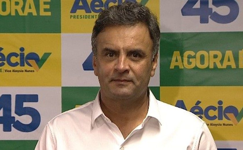 Aécio Neves apresenta pedido de afastamento da presidência do PSDB