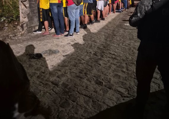 Torcedores do Sport são detidos após confusão no Estádio Rei Pelé