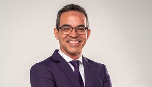 Reitor da Uncisal toma posse como Membro Titular da Academia Alagoana de Medicina