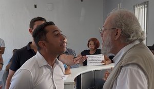 Vereador David do Emprego denuncia impedimento de entrada na Sesau durante acompanhamento de mães atípicas