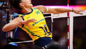 Gabi Guimarães é eleita a 2ª melhor jogadora de vôlei do mundo em 2025