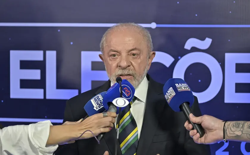 Lula autoriza quebra de sigilo bancário se Flávio fizer o mesmo
