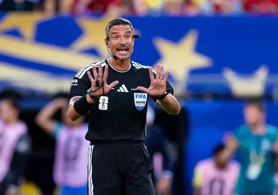 Árbitro da final da Copa já foi detido em festa com drogas, armas e prostitutas