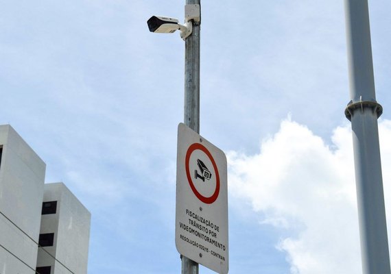 SMTT diz que videomonitoramento reduz em 79% número de infrações de trânsito
