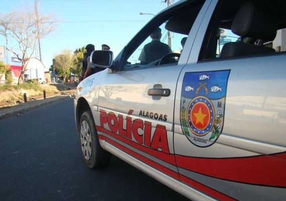 Polícia apreende 27 kg de maconha na Grota da Alegria, em Maceió