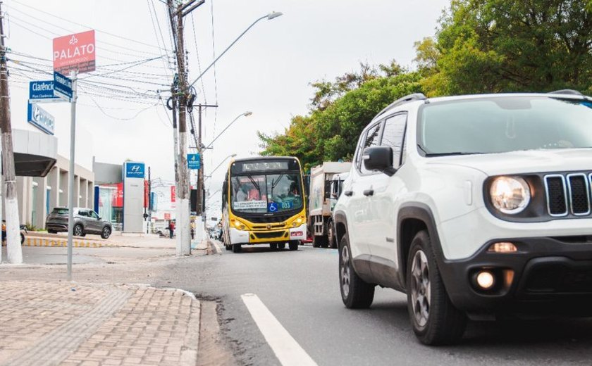 Infrações por uso indevido da faixa preferencial de ônibus aumentam em 933,8% na capital