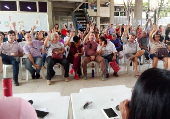 Assembleia do Sintufal mostra greve com adesão em crescimento