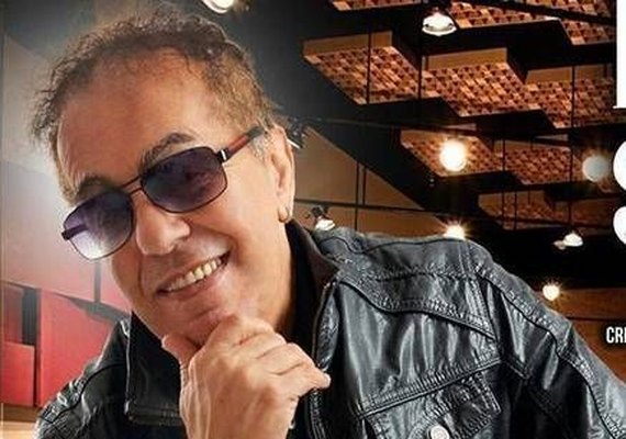 Helio Santisteban, tecladista do grupo Pholhas, morre aos 69 anos