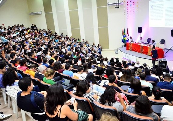 'Lula defende recriação de Ministério da Ciência e Tecnologia'