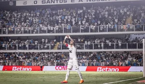 Neymar brilha e Santos vence primeira no Campeonato Brasileiro contra o Vasco