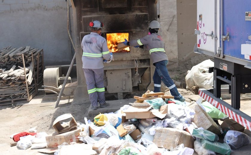 Cerca de 700 kg de drogas apreendidas em Maceió e região são destruídos em AL