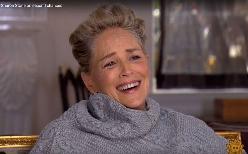 Sharon Stone cai na gargalhada ao ser questionada se foi vítima de assédio