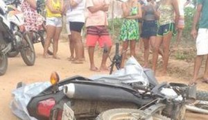 Colisão entre motos deixa grávida e mais duas pessoas feridas em Arapiraca