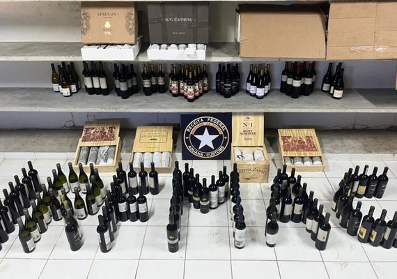 Receita Federal apreende 184 garrafas de vinhos sem nota fiscal em transportadora na parte alta de Maceió