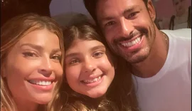 Susto! Filha de Grazi Massafera e Cauã Reymond sofre acidente no festival Lollapalooza