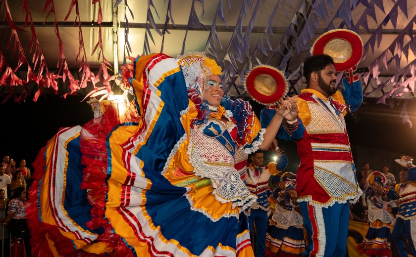 São João termina, mas apresentações de coco seguem durante todo o ano