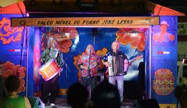 Cultura e alegria marcam noite de famílias com o projeto Palco Móvel no José Tenório