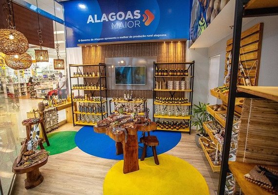 Programa Alagoas Maior comercializa produtos regionais de pequenos produtores em shopping