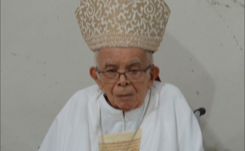 Morre aos 86 anos dom José Carlos, arcebispo emérito de Maceió