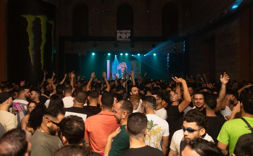 Maceió Pop Festival realiza 2ª edição com 18 atrações entre DJs convidados, cantoras e performers