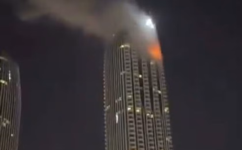 Drone iraniano atinge prédio de luxo em Dubai