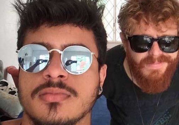 Ex-CQC assume ser gay e faz declaração para o namorado: 'Você é meu sol'