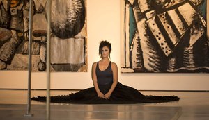 Atriz e apresentadora Suzana Alves celebra seus 40 anos