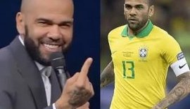 Daniel Alves diz que era 'mais feliz na cadeia' do que no futebol