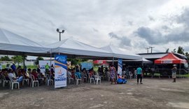 Ônibus da vacina se aproxima das 3 mil doses e inicia semana no Parque dos Caetés