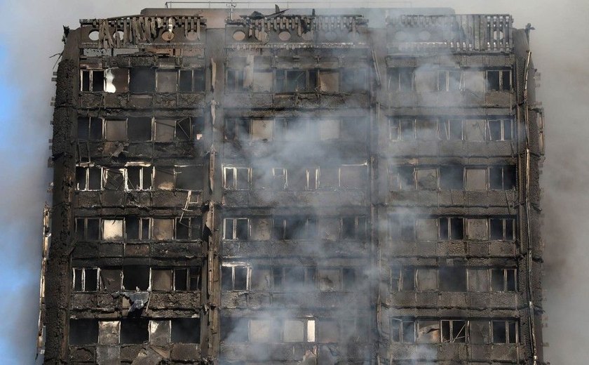 Adultos lançaram crianças pelas janelas para salvá-las de incêndio em Londres