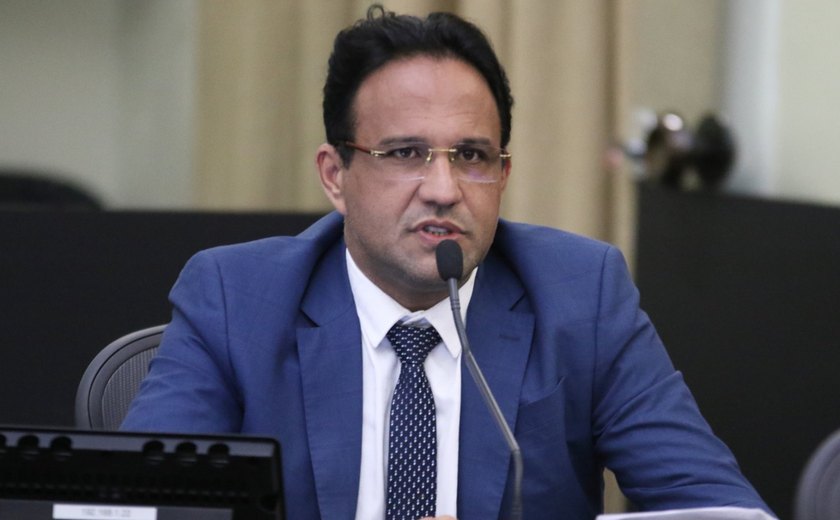 Assembleia discute exigência de certidão de antecedentes para profissionais que atuam com criança