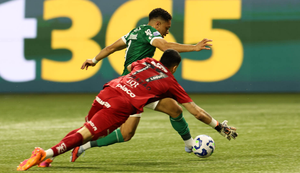 Vitor Roque decide e Palmeiras vence clássico com Santos no Brasileiro