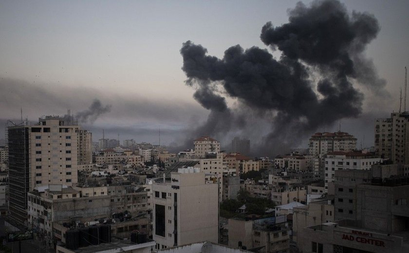 Sobe para 55 o nº de mortos na Faixa de Gaza e em Israel