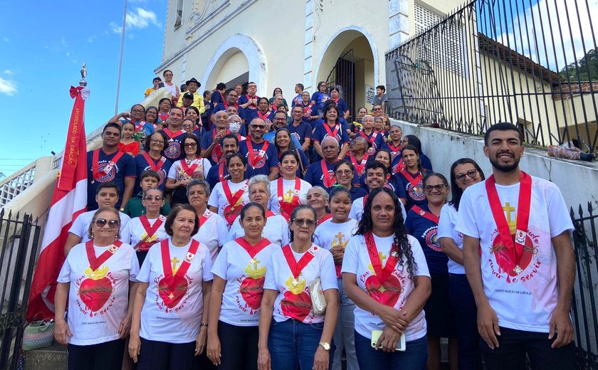 Apostolado da Oração celebra 100 anos em Mundaú com presença de Dom Beto Breis e William Sanfona