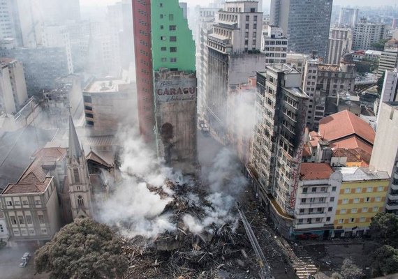 Bombeiros aumentam para sete o número de vítimas de desabamento