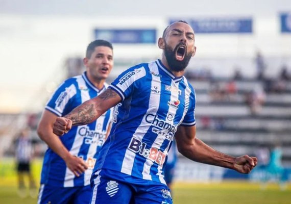 Mozart tenta encontrar alternativas dentro do próprio elenco do CSA