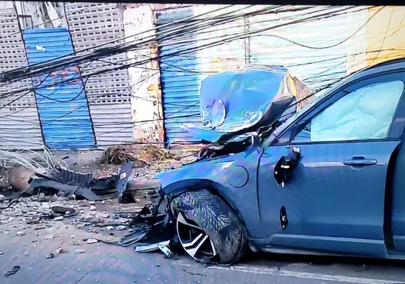 Condutor embriagado de carro de luxo que colidiu com poste tem 24 anos e é pecuarista