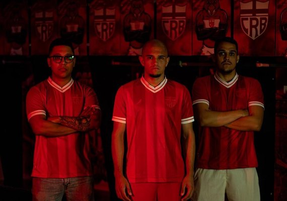 CRB lança o novo uniforme intitulado 'Sangue Alvirrubro'