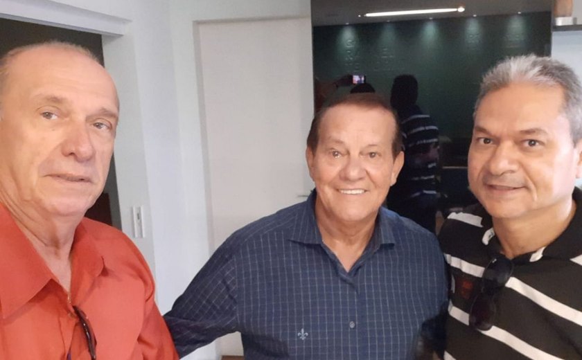 Rafael Tenório troca diálogo com dirigentes da Associação dos Cronistas Esportivos de AL